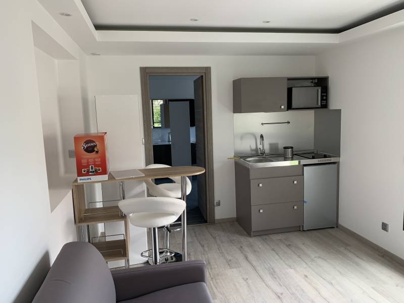 Réhabilitation complète d'une maison à Villeurbanne avec travaux de peinture électricité