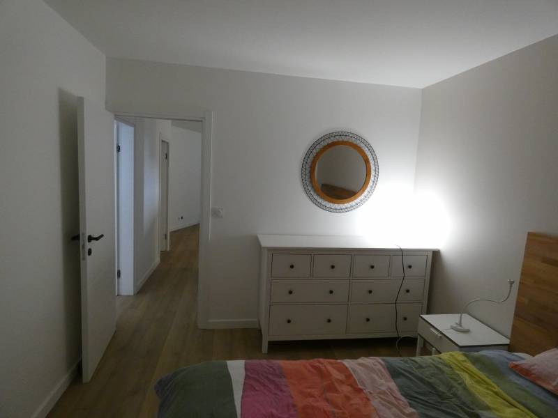 Chambre, murs et plafonds rénovés peints à Gex