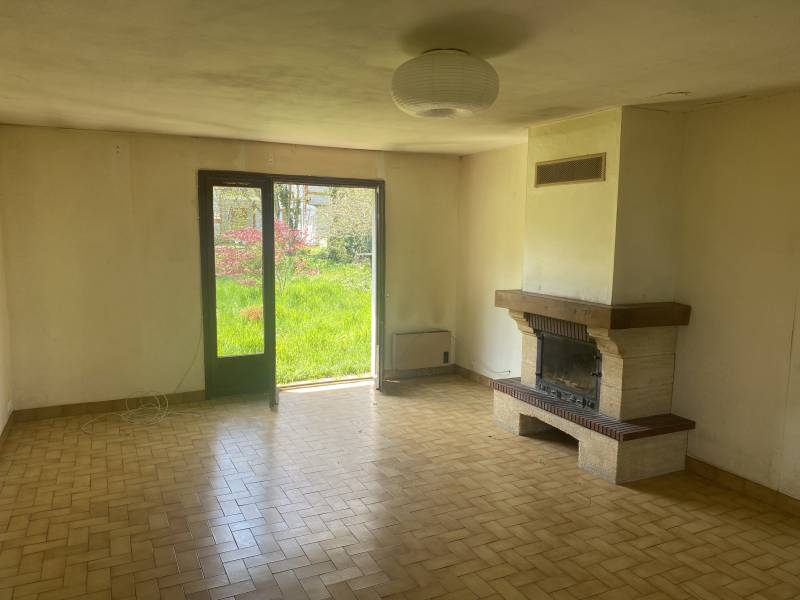 Avant/Après rénovation salon pièce de vie à Saint-Genis-Pouilly