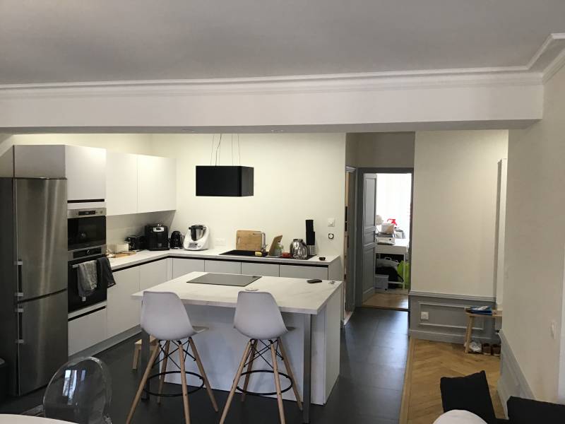 Création d'une nouvelle pièce à vivre dans une rénovation d'un appartement à Lyon 2
