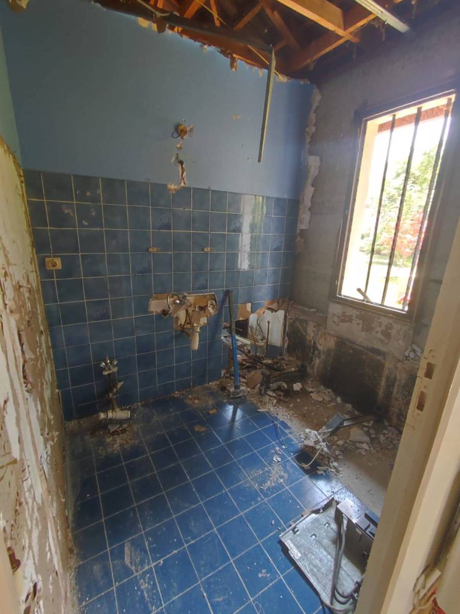 Rénovation complète d'une salle de bain à Saint Genis Pouilly par Le Dain Concept Rénovation