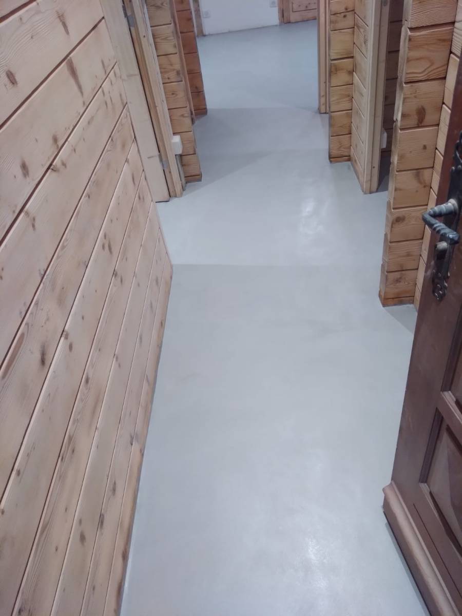 sol d'une division de biens dans un chalet à Chamonix