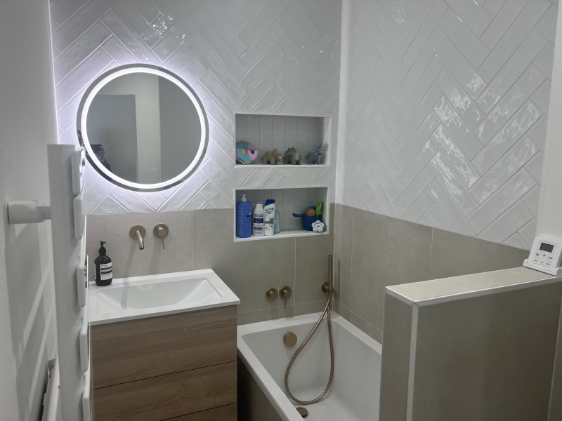 Rénovation complète d’un appartement avec isolation d et sols PVC à Lyon 3ᵉ