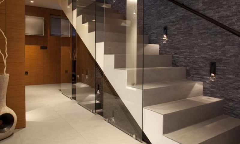 Travaux de peinture avec reprise des murs et des plafonds au Pays de Gex