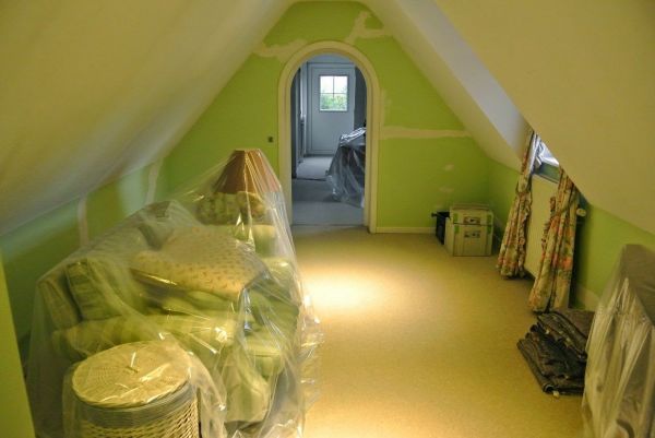 Aménagement de chambre à coucher dans les combles d'une maison au Pays de Gex