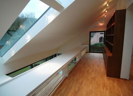 Fourniture et pose de velux dans une maison au Pays de Gex